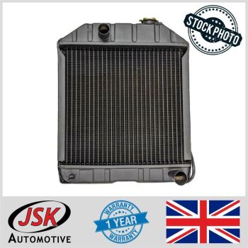 Radiator for Ford Tractors 2000 2100 3000 3600 3610 3900 3910 4000 4100 4600