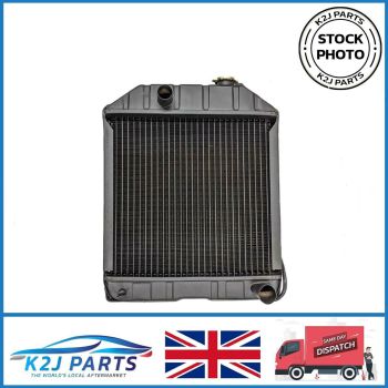 Radiator for Ford Tractors 2000 2100 3000 3600 3610 3900 3910 4000 4100 4600