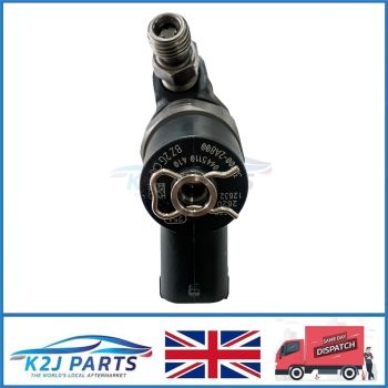 D4FD Fuel Injector for Kia 1.7 CRDi Sportage III Carens IV Optima 2010-2016